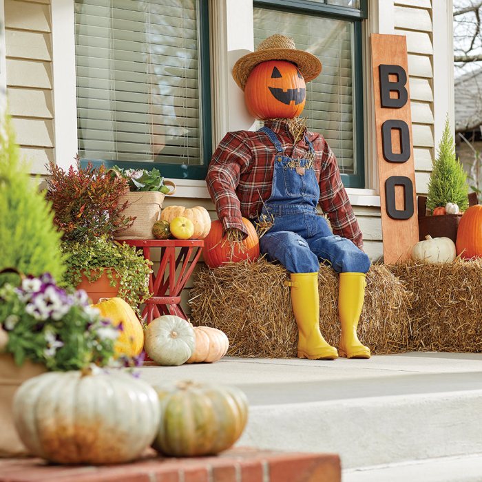 How to make a scarecrow decoration